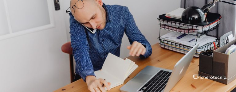 arquitecto-trabajando-memoria-CTE